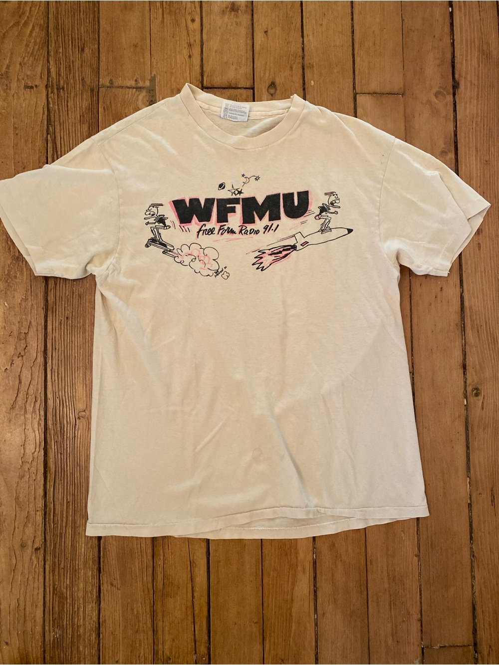 Vintage 1986 radio station single stitch tee